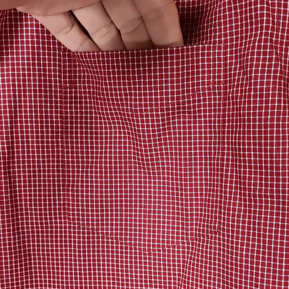 Banana Republic stylish red